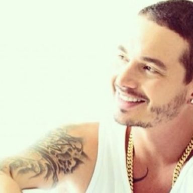 J Balvin photo 53