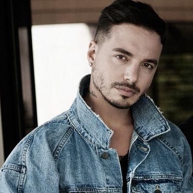 J Balvin photo 49