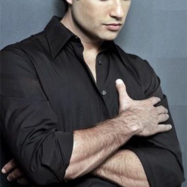 Jaime Camil photo 23