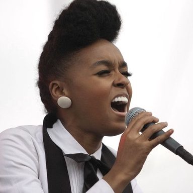 Janelle Monáe photo 17