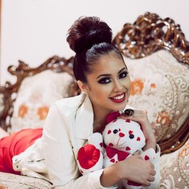 Jasmine Villegas photo 28