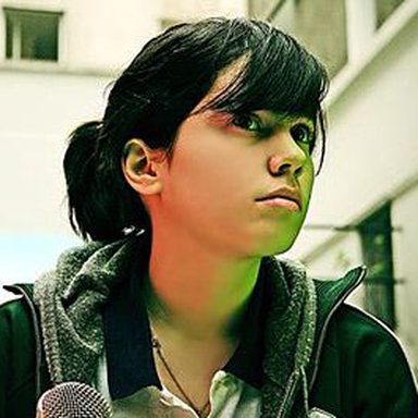 Javiera Mena photo 9