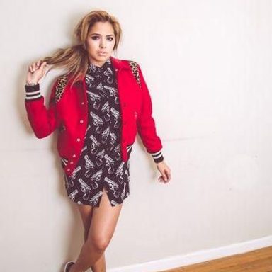 Jasmine Villegas photo 11