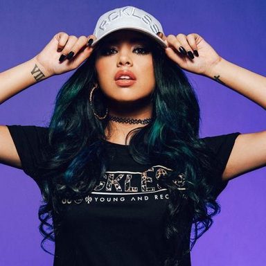 Jasmine Villegas photo 30