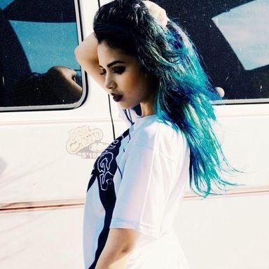 Jasmine Villegas photo 38