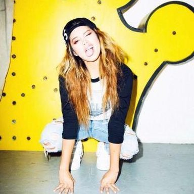 Jasmine Villegas photo 13