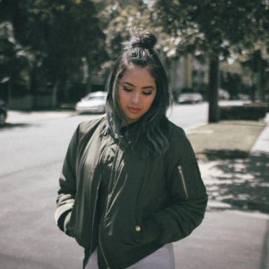 Jasmine Villegas photo 36