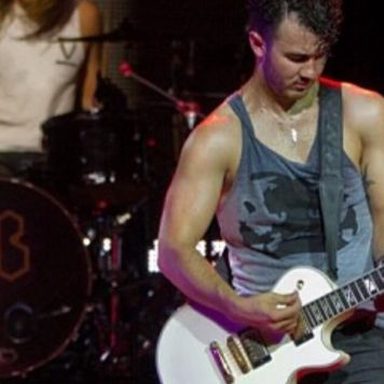 Jonas Brothers photo 27