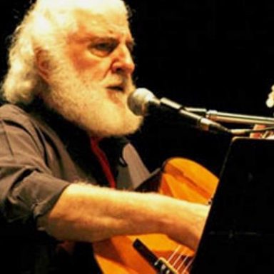 José Larralde