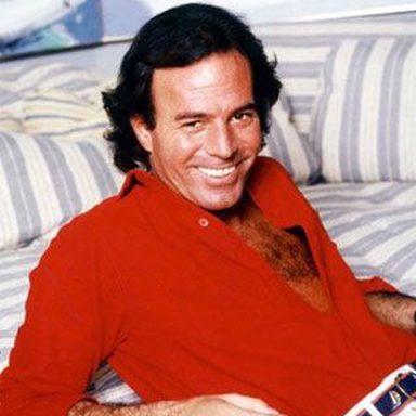 Julio Iglesias photo 13