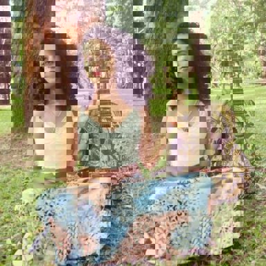 Karine Correa photo 17