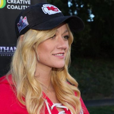 Katherine McNamara photo 16