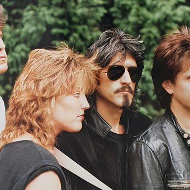 Katrina And The Waves