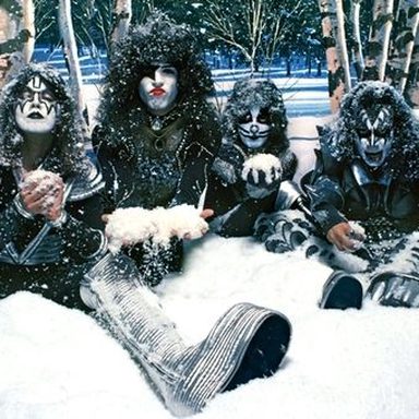 KISS photo 41