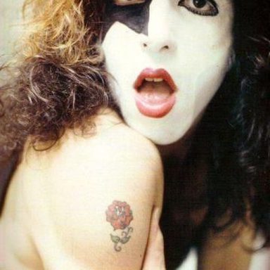 KISS photo 26