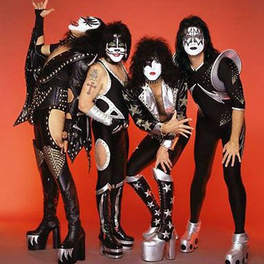 KISS photo 75