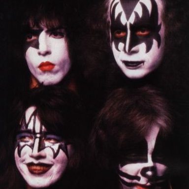 KISS photo 47