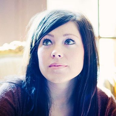 Kari Jobe photo 103