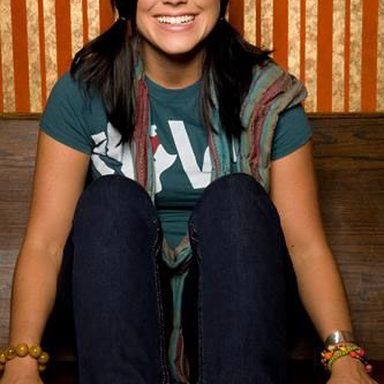 Kari Jobe photo 126