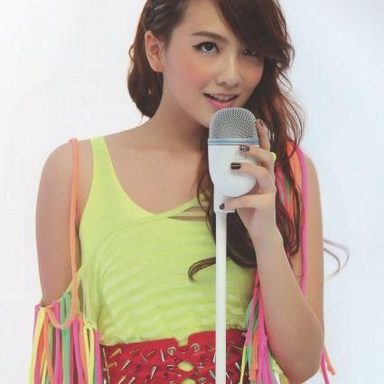 KARA photo 33