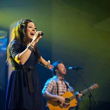 Kari Jobe photo 94
