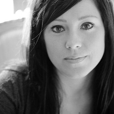 Kari Jobe photo 122