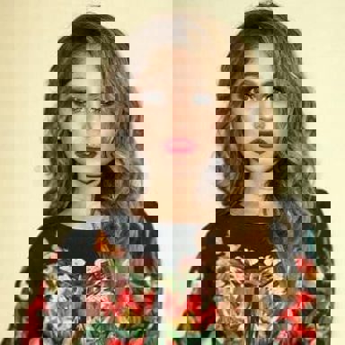 Karol Sevilla photo 13