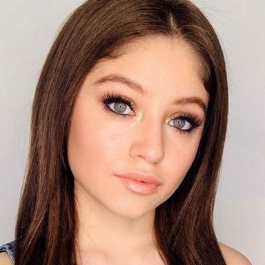 Karol Sevilla photo 26