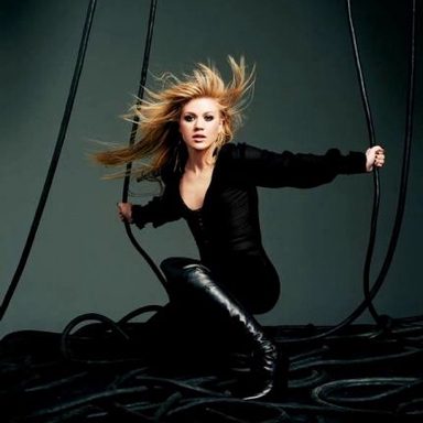 Kelly Clarkson photo 107