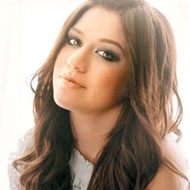 Kelly Clarkson photo 179