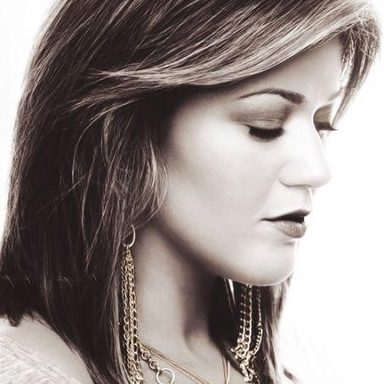 Kelly Clarkson photo 24