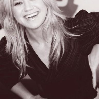 Kelly Clarkson photo 63