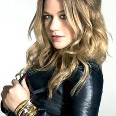 Kelly Clarkson photo 177