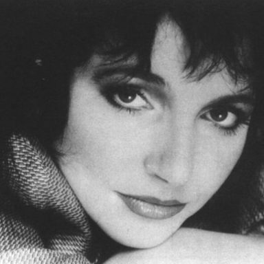 Kate Bush photo 42