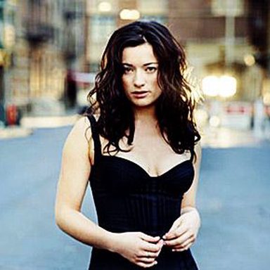 Laura Michelle Kelly