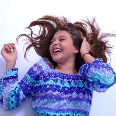 Laura Schadeck photo 32