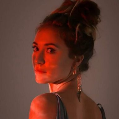 Lauren Daigle photo 75