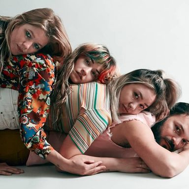 Lauren Ruth Ward photo 12