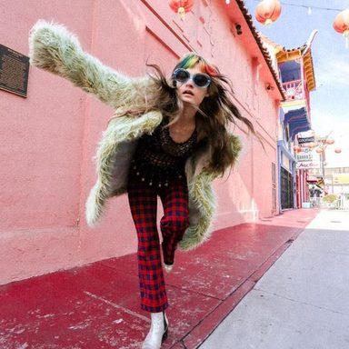 Lauren Ruth Ward photo 17