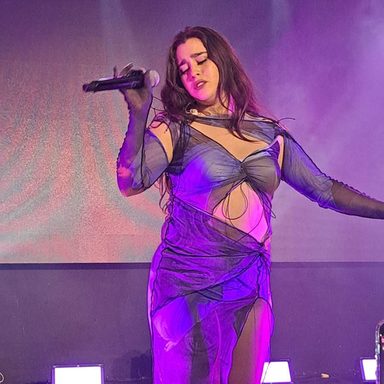 Lauren Jauregui photo 13