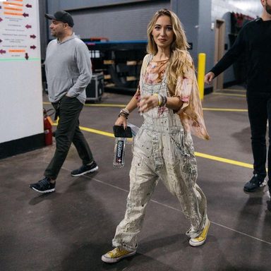 Lauren Daigle photo 146