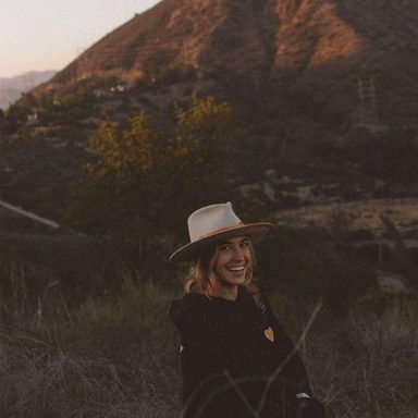 Lauren Daigle photo 140