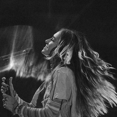 Lauren Daigle photo 121