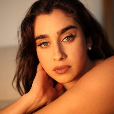 Lauren Jauregui photo 22