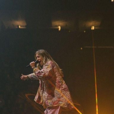 Lauren Daigle photo 95