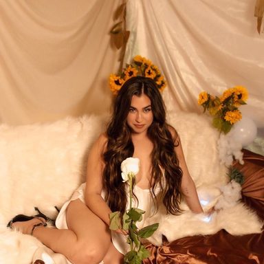 Lauren Jauregui photo 46