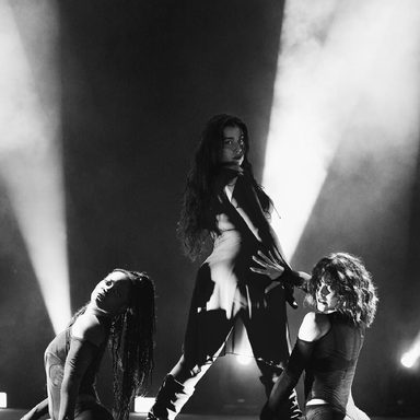 Lauren Jauregui photo 19