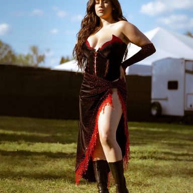 Lauren Jauregui photo 43