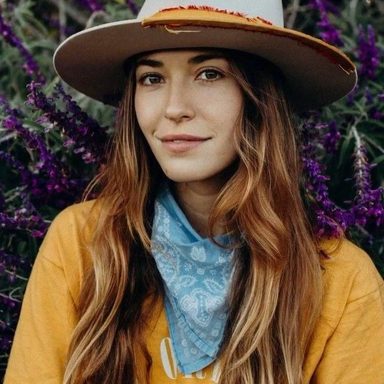 Lauren Daigle photo 116