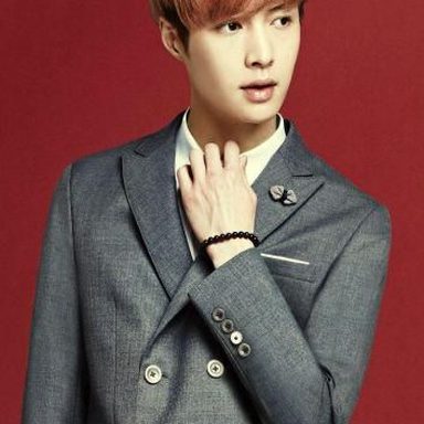 Lay Zhang